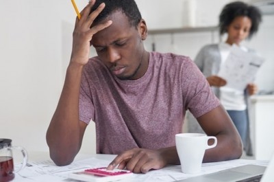 Couple With Money Problems