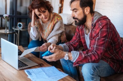 Family Dealing With Finances