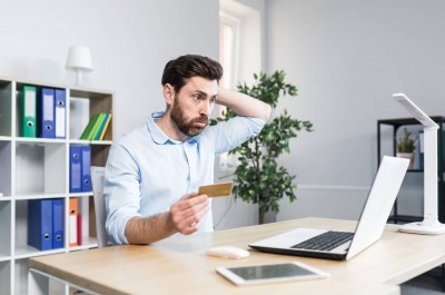 Person With Missed Payments