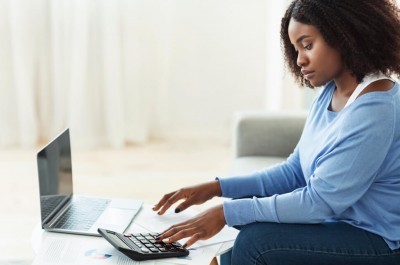 Universal Credit Claimants In Debt